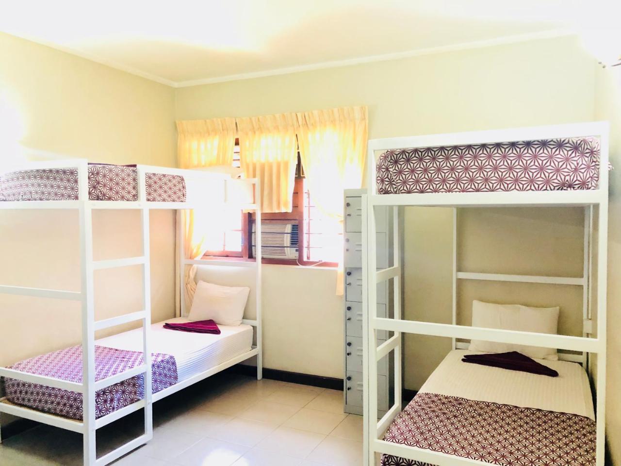 Trip "N" Chill Hostels Colombo Airport Катунаяка Экстерьер фото